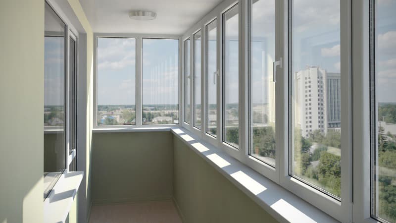 Остекление балкона: нужно ли разрешение и как его получить